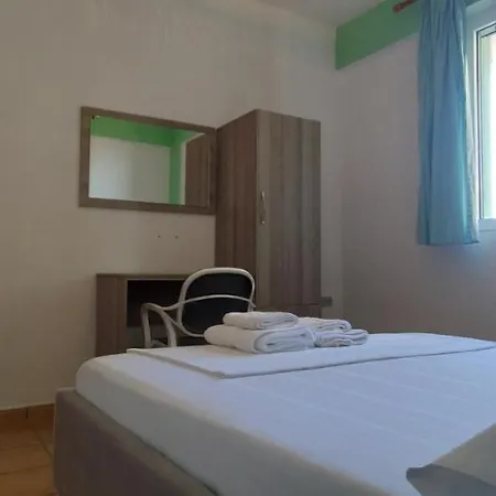 Enalen Palasë